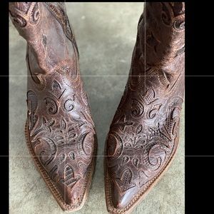 Corral Vintage Inspired Western Cowgirl Boots